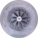 Widok frontowy core'a turbosprężarki 6502-52-5810 KTR130-33CAW z kołem sprężarki