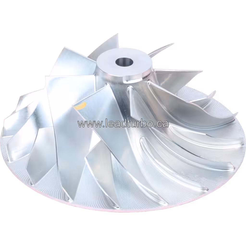 Compressor wheel 2835438A HX83, вид зверху під кутом 45 градусів, вигнуті лопаті та центральний отвір