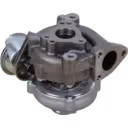 Turbo GT1749V vista inferior con flanges de montaje y puertos de refrigerante