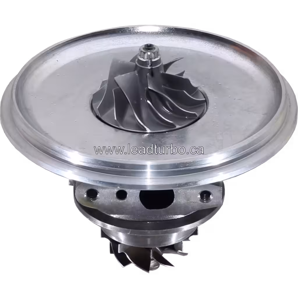 Vista replacement del core CT9C para Toyota Hiace 2KD-FTV mostrando flange de montaje con costillas radiales