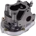 Turbocompresseur 54359700000 vue basse avec boîtier turbine gris foncé