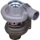 Turbocompressor Komatsu S6D102E vista lateral
