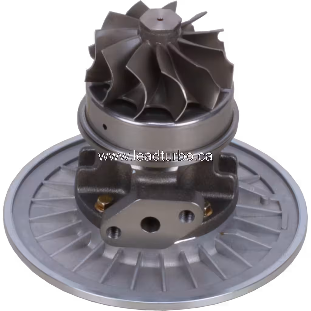 Core T04E17 408105-0307 para Navistar - Reposição bottom 45 degree view